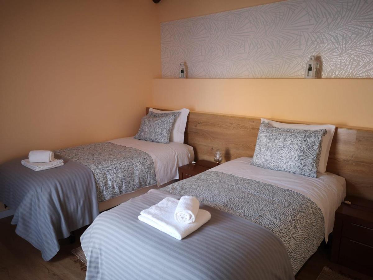 Feather House Hébergement de vacances São Bartolomeu