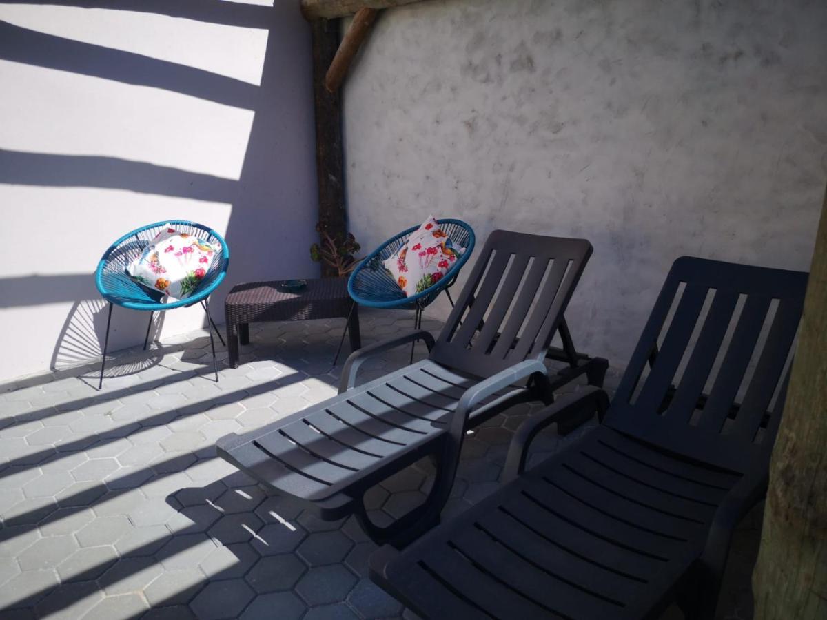 Feather House * São Bartolomeu